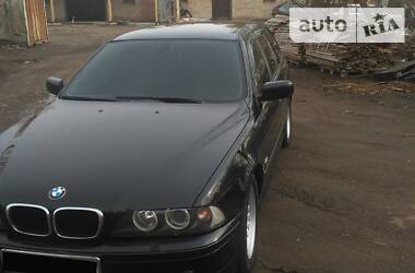 BMW 5 Series  2002