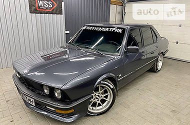 BMW 5 Series 528 1983