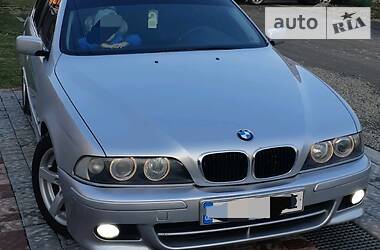 BMW 5 Series e39 2001