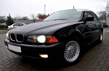 BMW 5 Series  2000