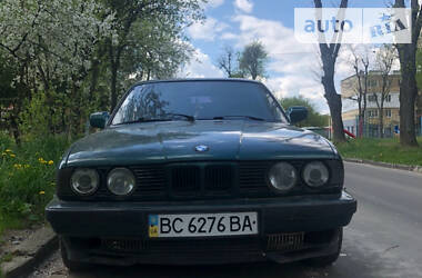 BMW 5 Series 520 1989