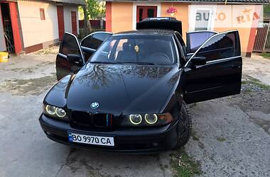 BMW 5 Series  2002