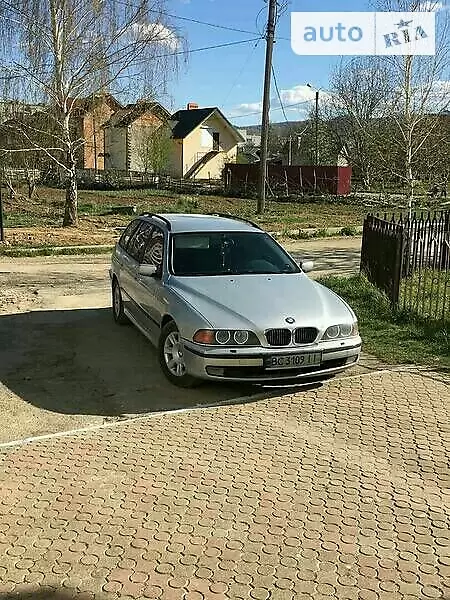 BMW 5 Series 1999