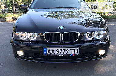 BMW 5 Series  2003