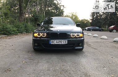 BMW 5 Series  2000