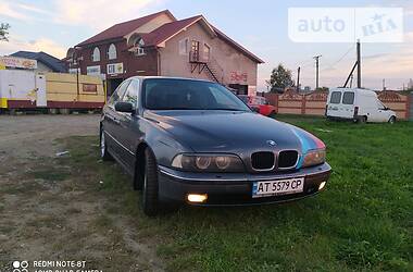 BMW 5 Series  2000