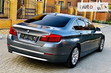 BMW 5 Series 4WD 2013