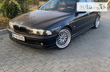 BMW 5 Series  2002