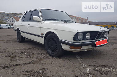 BMW 5 Series  1982