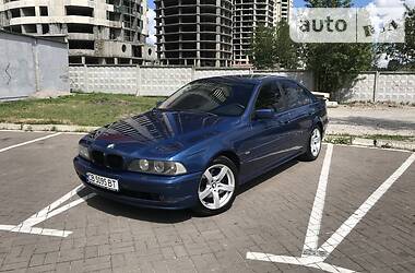 BMW 5 Series  2001