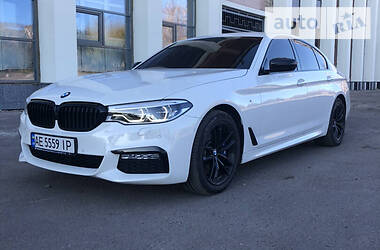 BMW 5 Series XDRIVE  2017