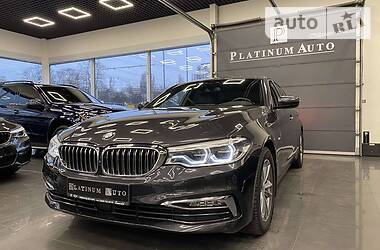 BMW 5 Series LUXURY LINE 2016