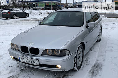 BMW 5 Series  2001