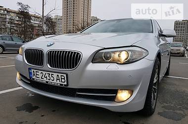 BMW 5 Series f11 2011