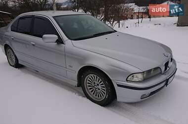 BMW 5 Series  2002