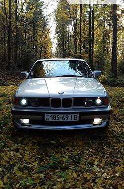 BMW 5 Series  1989