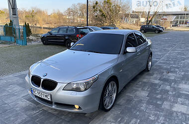 BMW 5 Series  2003