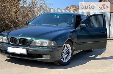 BMW 5 Series  2000