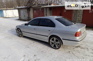 BMW 5 Series e39 2000