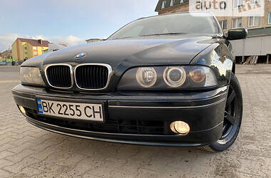 BMW 5 Series  2002