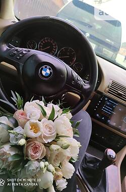 BMW 5 Series  2001