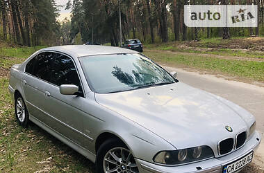 BMW 5 Series  2003