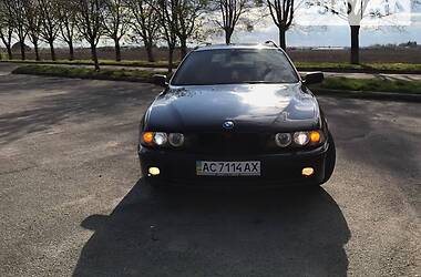 BMW 5 Series  2001