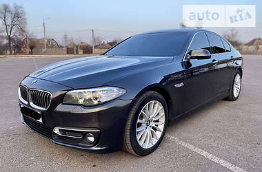 BMW 5 Series Luxury 2014