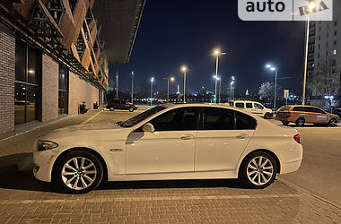 BMW 5 Series  2011