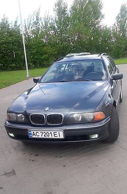 BMW 5 Series  2000