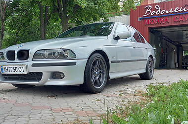 BMW 5 Series  2000