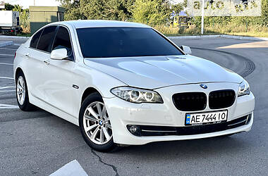 BMW 5 Series I 2010