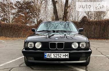 BMW 5 Series  1990