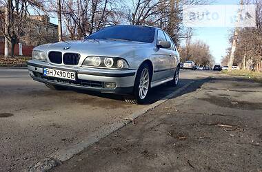 BMW 5 Series  1998