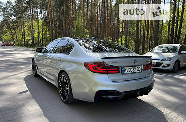 BMW 5 Series  2017