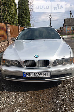 BMW 5 Series  2002