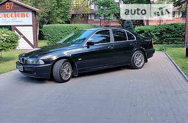 BMW 5 Series  2001