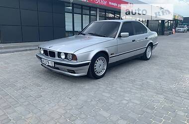 BMW 5 Series  1990