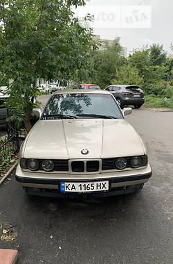 BMW 5 Series  1990