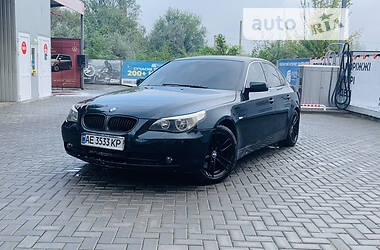 BMW 5 Series  2004