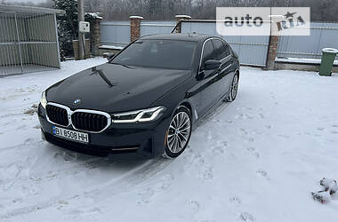 BMW 5 Series xDrive 2020