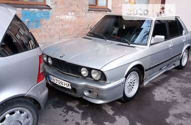 BMW 5 Series  1987