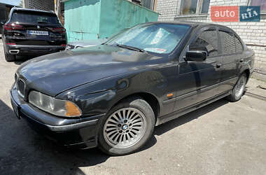 BMW 5 Series  1998