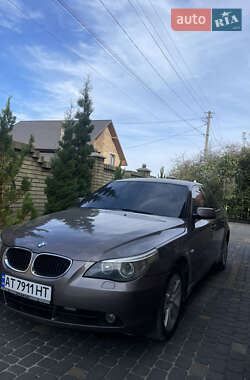BMW 5 Series  2004