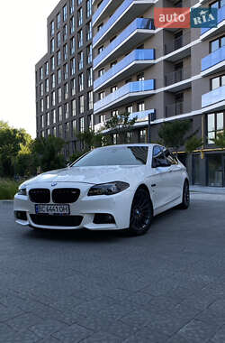 BMW 5 Series  2010