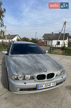BMW 5 Series  2002