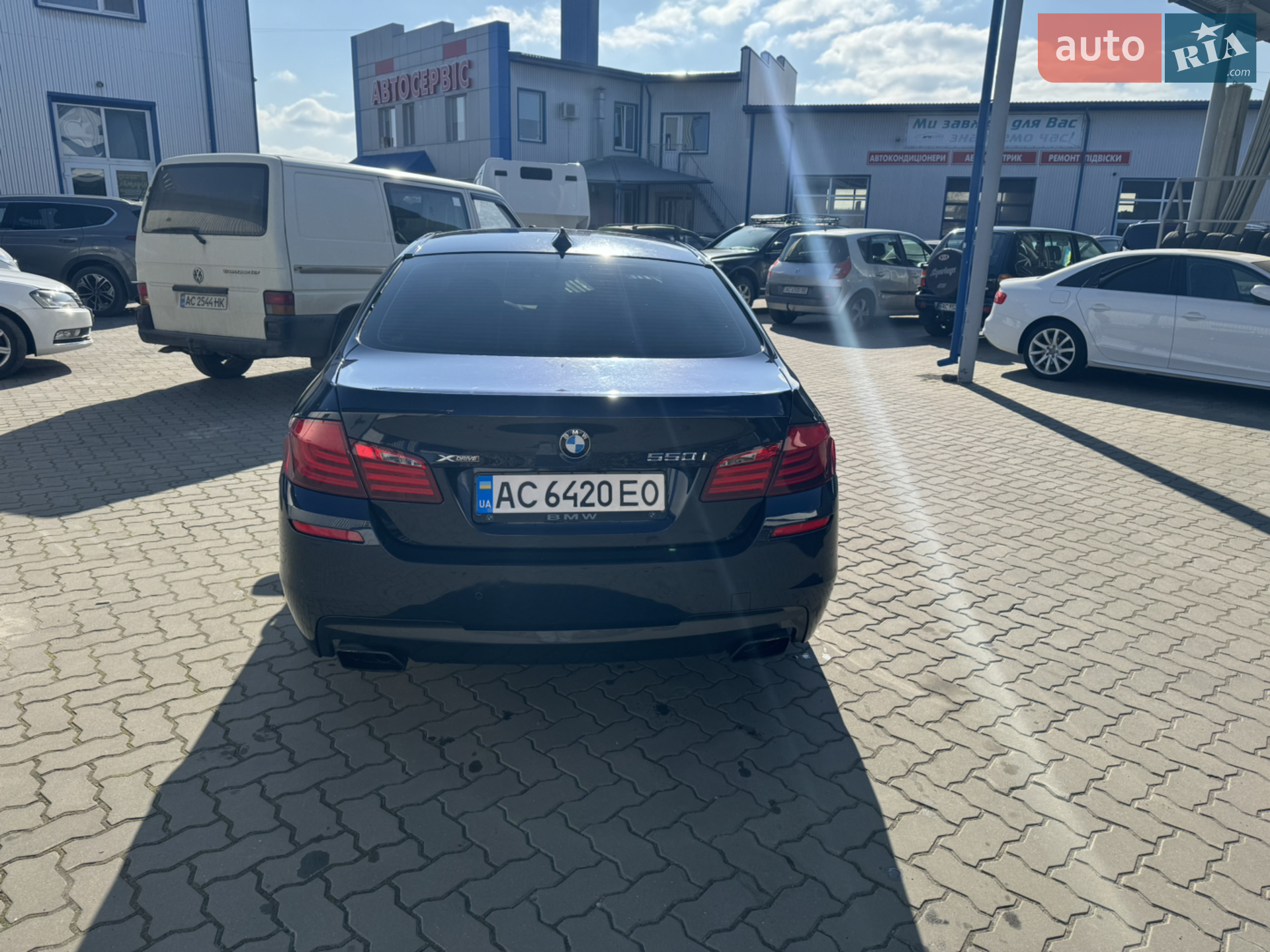 BMW 5 Series 2012 VIN WBAFU9C54DDY71344 фото оголошення 6 з 19