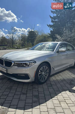 BMW 5 Series  2017