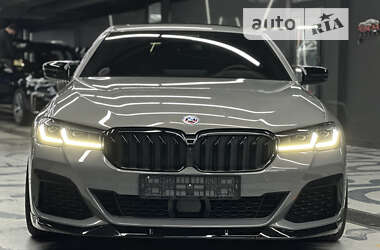 BMW 5 Series  2020
