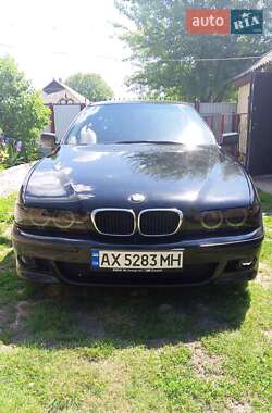 BMW 5 Series  2001